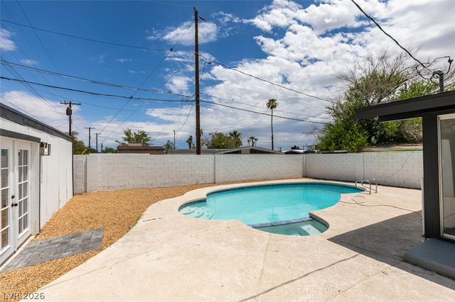 700 South Mallard Street, Las Vegas, NV 89107