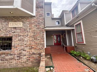 915 W 23rd ST 206, Austin, TX 78705