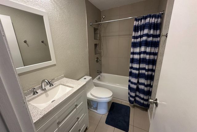 3346 Calico, Sacramento, CA 95826