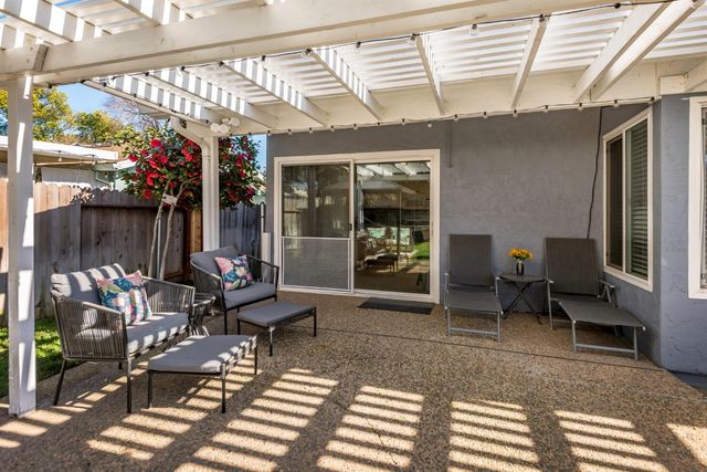 3346 Calico, Sacramento, CA 95826