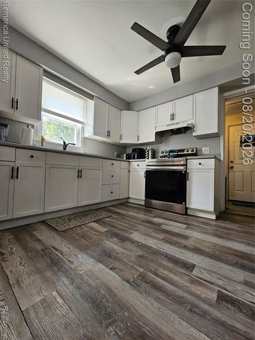 1608 S Lincoln Street, Bay City, MI 48708