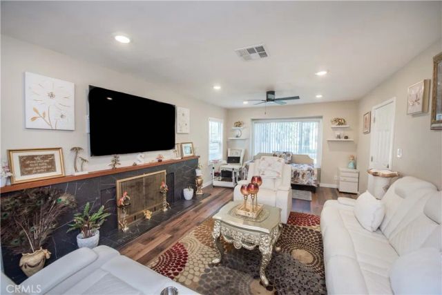 2803 Ladera Road, San Bernardino, CA 92405