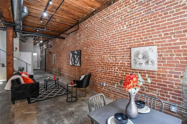 320 Peters Street SW 12, Atlanta, GA 30313