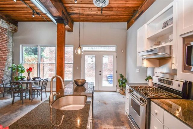 320 Peters Street SW 12, Atlanta, GA 30313