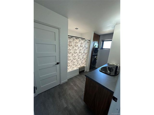 99 Cedar Ridge Rd, Mosca, CO 81146