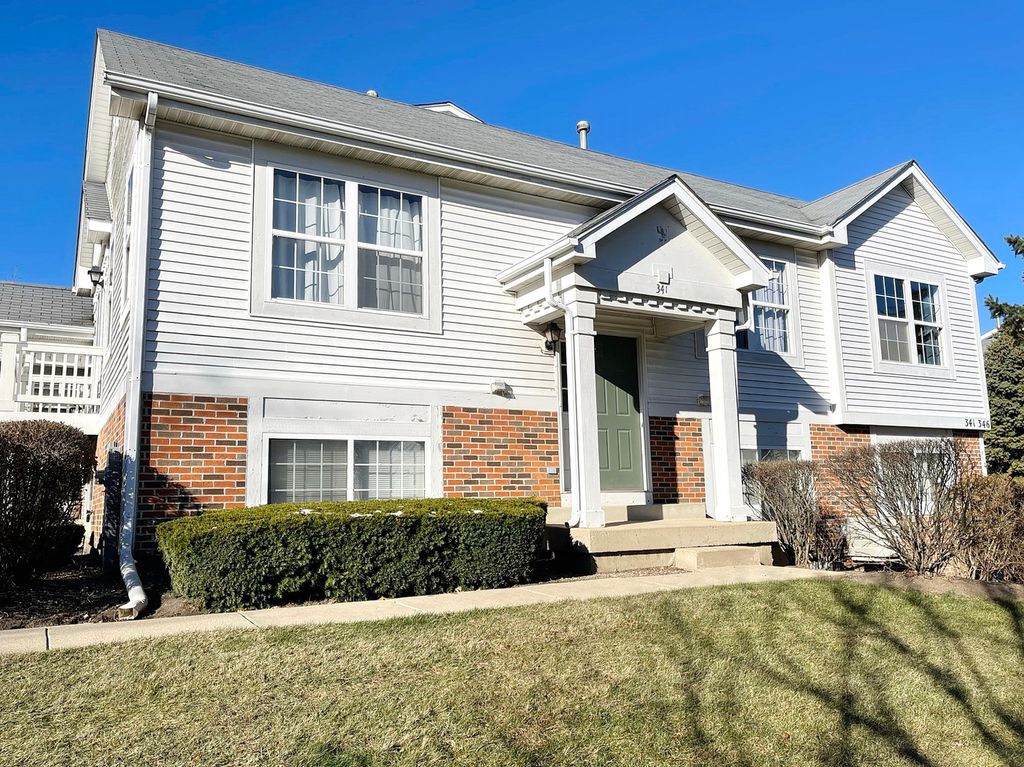341 Holiday Lane, Hainesville, IL 60073