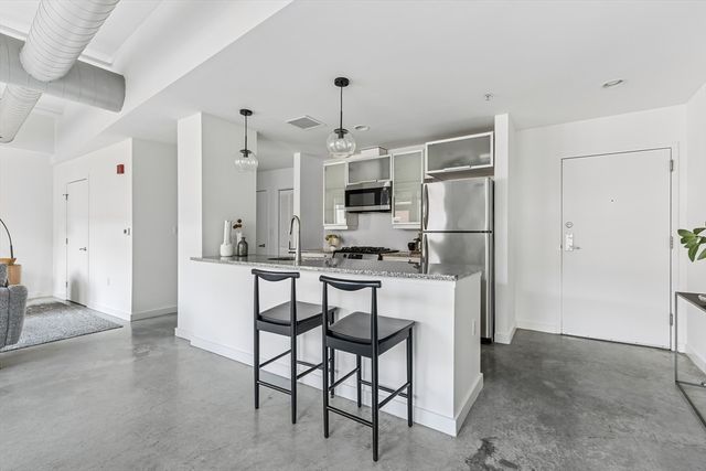 139 E Berkeley 402R, Boston, MA 02118