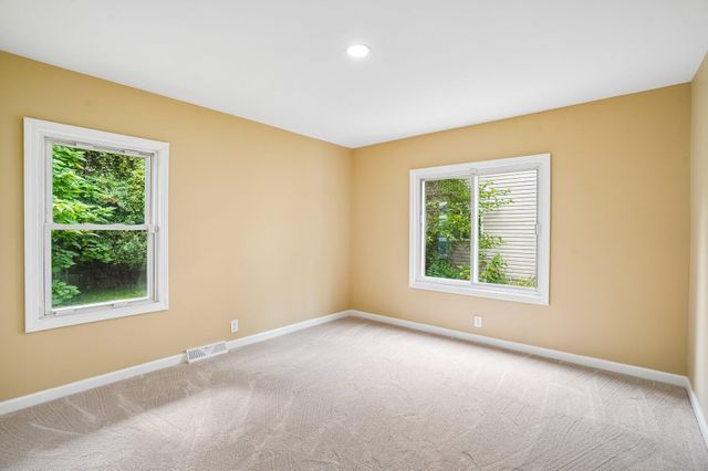 1150 Bangor Road, Waterford Twp, MI 48328