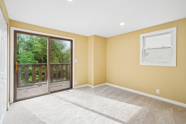 1150 Bangor Road, Waterford Twp, MI 48328