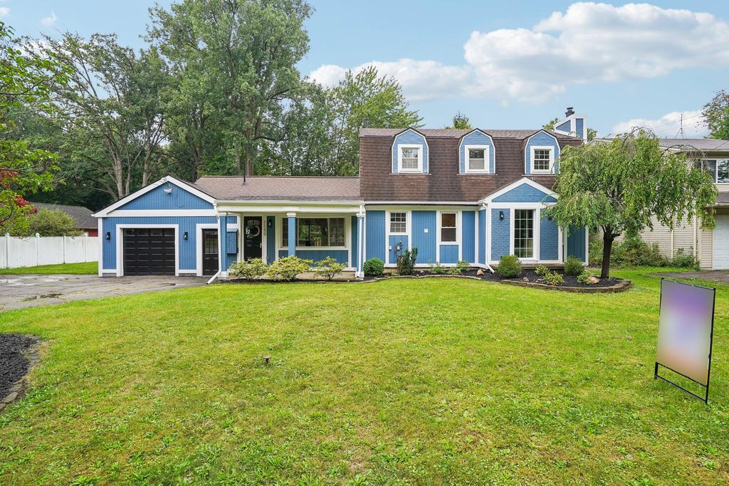 1150 Bangor Road, Waterford Twp, MI 48328