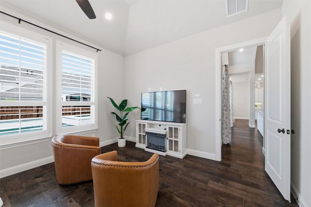 2000 Barbette Street, Fort Worth, TX 76008