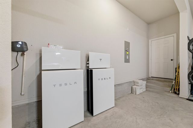 2000 Barbette Street, Fort Worth, TX 76008