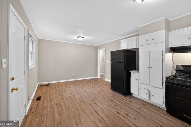 375 Dartmouth Drive SW, Atlanta, GA 30331