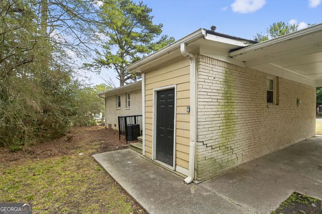 375 Dartmouth Drive SW, Atlanta, GA 30331