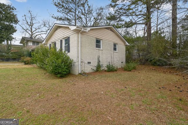 375 Dartmouth Drive SW, Atlanta, GA 30331