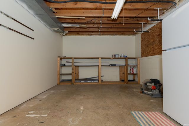 7712 Dry Branch Road, Evansville, IN 47711