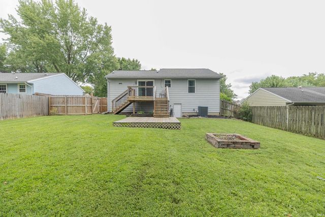 7712 Dry Branch Road, Evansville, IN 47711