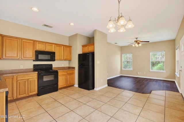 6227 E Newton Street, 6227, Bay Saint Louis, MS 39520