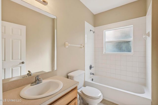 6227 E Newton Street, 6227, Bay Saint Louis, MS 39520