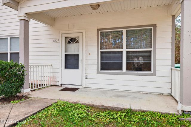 6227 E Newton Street, 6227, Bay Saint Louis, MS 39520