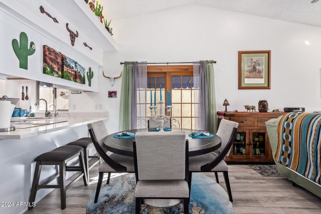 542 S HIGLEY Road 73, Mesa, AZ 85206