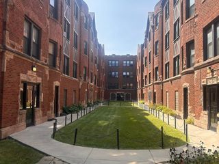 5250 S Drexel Avenue 2W, Chicago, IL 60615
