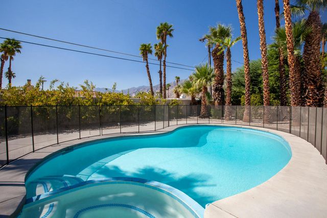 3033 E Verona Road, Palm Springs, CA 92262