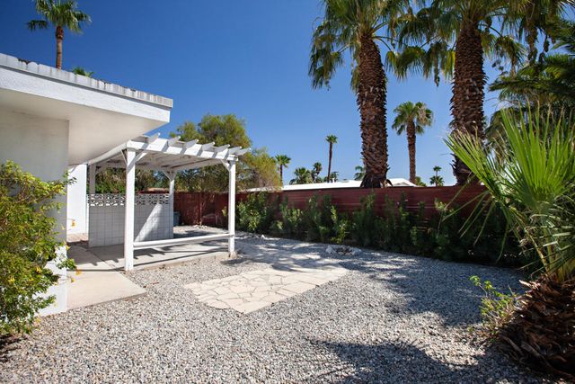 3033 E Verona Road, Palm Springs, CA 92262