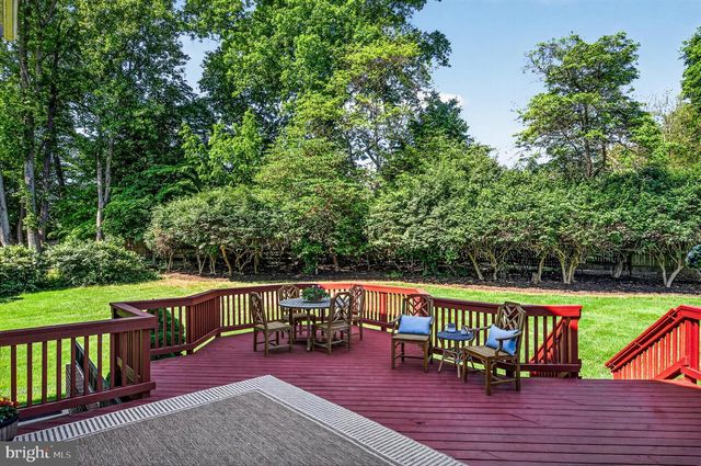 2954 BONDS RIDGE CT, Oakton, VA 22124
