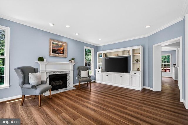 2954 BONDS RIDGE CT, Oakton, VA 22124
