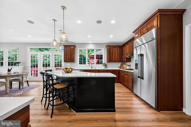 2954 BONDS RIDGE CT, Oakton, VA 22124