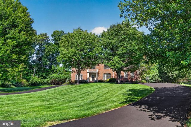 2954 BONDS RIDGE CT, Oakton, VA 22124