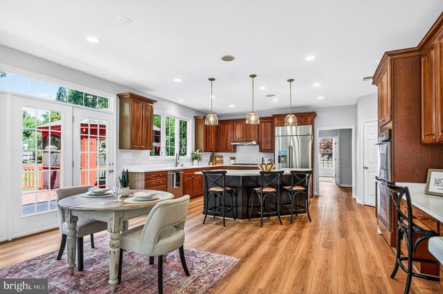 2954 BONDS RIDGE CT, Oakton, VA 22124