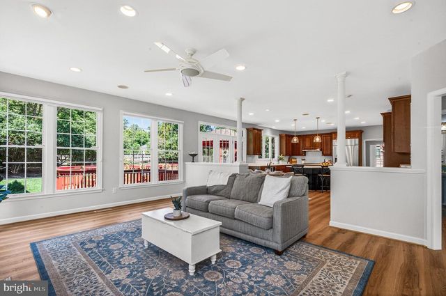 2954 BONDS RIDGE CT, Oakton, VA 22124