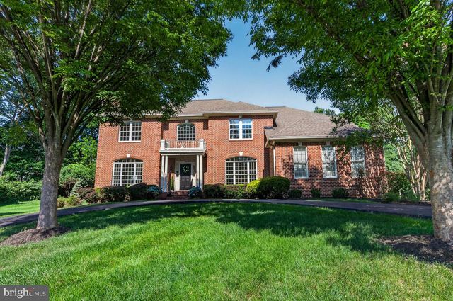 2954 BONDS RIDGE CT, Oakton, VA 22124