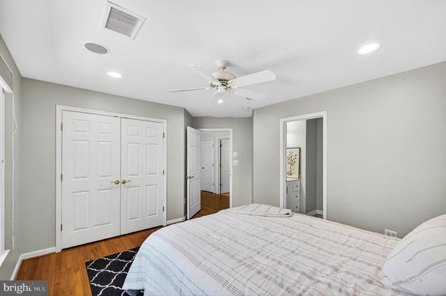 2954 BONDS RIDGE CT, Oakton, VA 22124