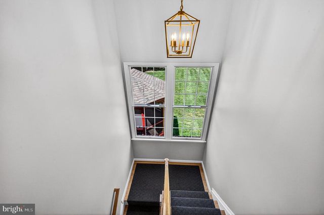 2954 BONDS RIDGE CT, Oakton, VA 22124
