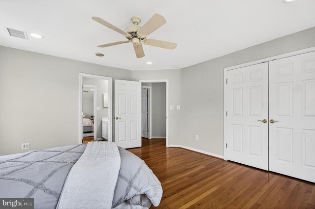 2954 BONDS RIDGE CT, Oakton, VA 22124