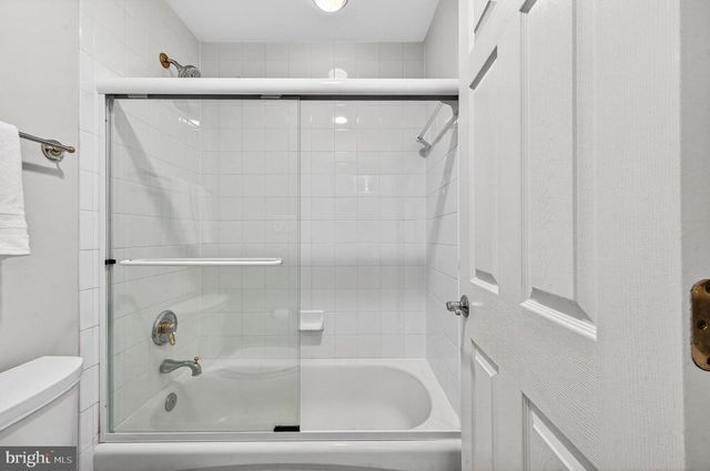 2954 BONDS RIDGE CT, Oakton, VA 22124