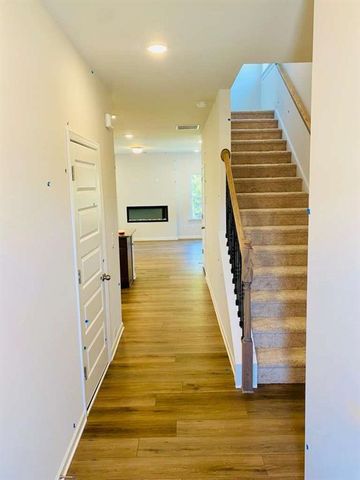 804 Dundee Way, Cartersville, GA 30121