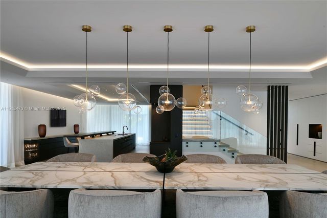 375 N Hibiscus Dr, Miami Beach, FL 33139