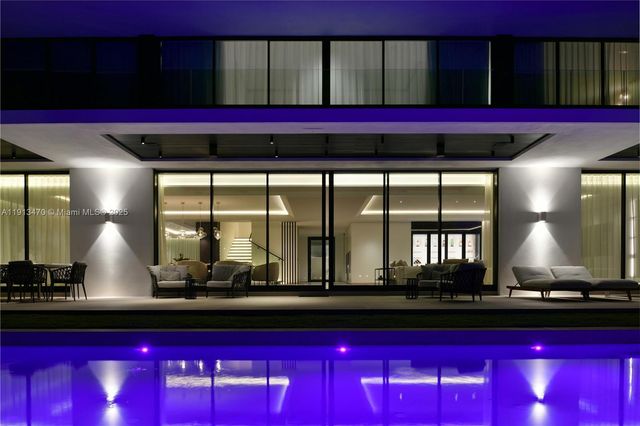 375 N Hibiscus Dr, Miami Beach, FL 33139