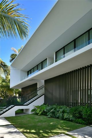 375 N Hibiscus Dr, Miami Beach, FL 33139