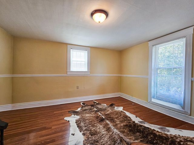 512 S Bragg Street, Perryville, KY 40468