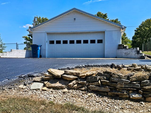 512 S Bragg Street, Perryville, KY 40468