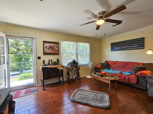 512 S Bragg Street, Perryville, KY 40468