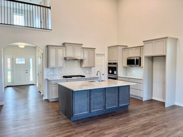 5000 Loch Drive, Union, KY 41091