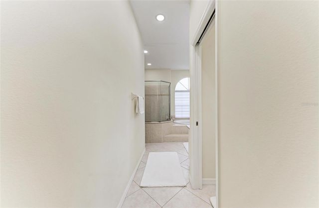 7327 38TH COURT EAST, Sarasota, FL 34243