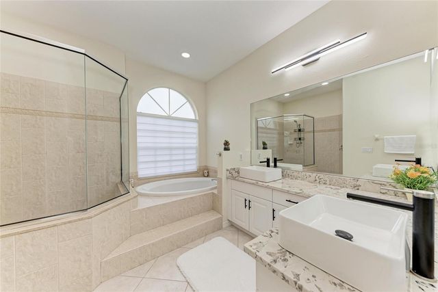 7327 38TH COURT EAST, Sarasota, FL 34243