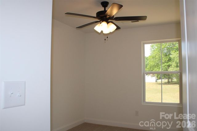 574 W Park Avenue A, Mooresville, NC 28115
